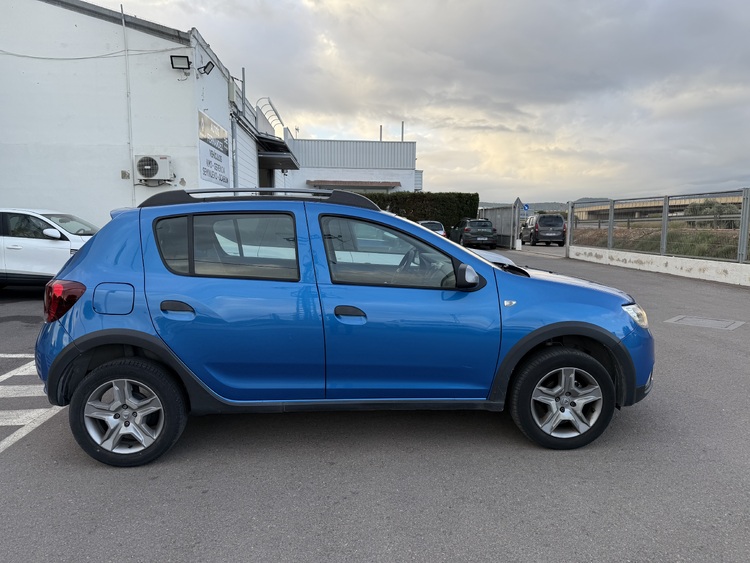 Dacia Sandero Stepway TCE 66kW 90CV 5p. foto 4