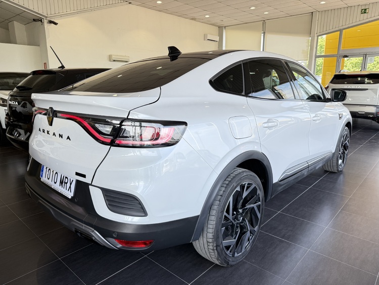 Renault Arkana Esprit Alpine ETECH full hybrid 145cv foto 6