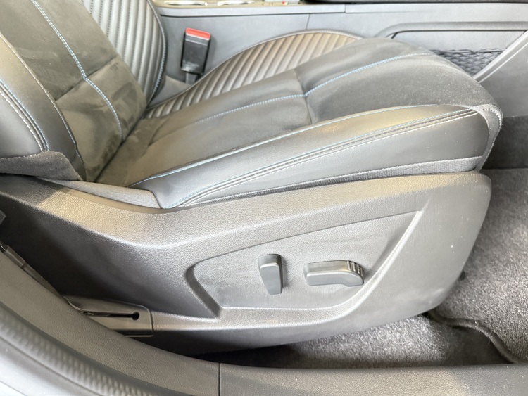 Renault Arkana Esprit Alpine ETECH full hybrid 145cv foto 10