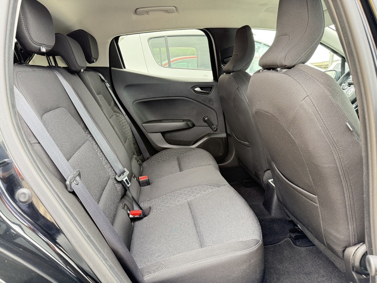 Renault Clio Intens ETech Hibrido 140cv. foto 35