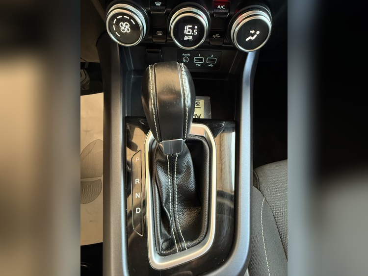 Renault Arkana Intens TCe 103kW140CV EDC Micro Hibr. foto 29