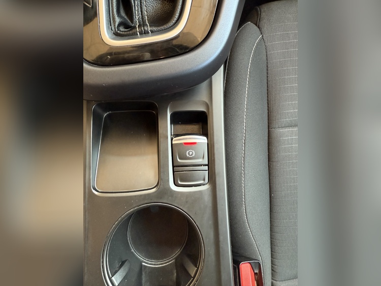Renault Arkana Intens TCe 103kW140CV EDC Micro Hibr. foto 30