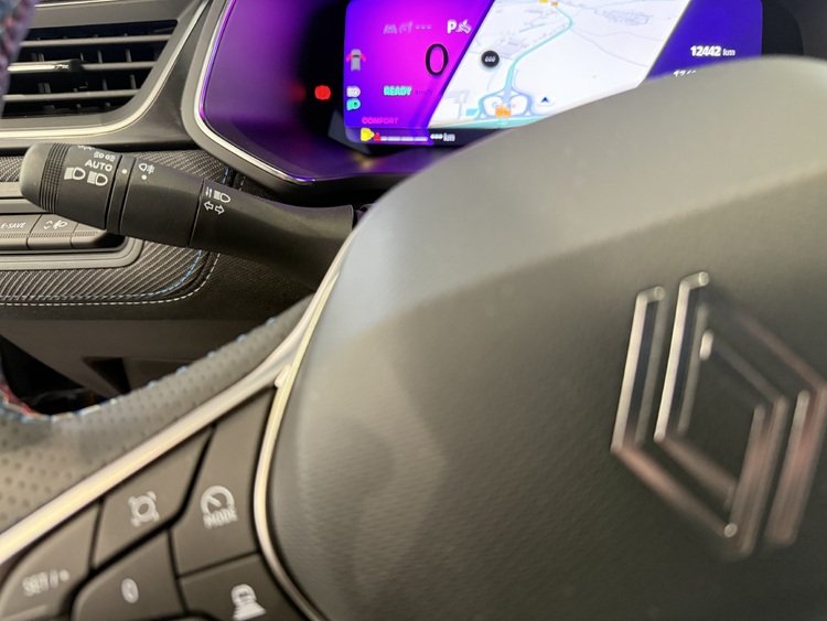 Renault Symbioz Esprit Alpine ETech 145cv. foto 28