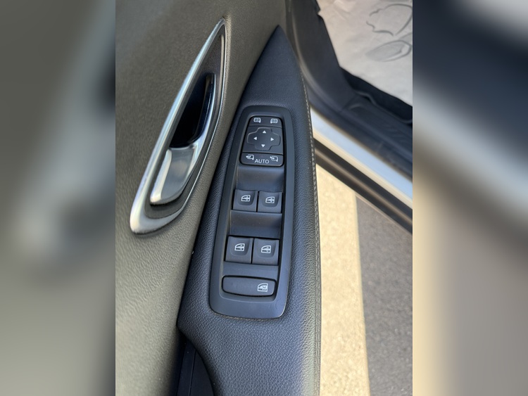 Renault Scenic Zen Blue dCi 150cv AUTOMATICO foto 11