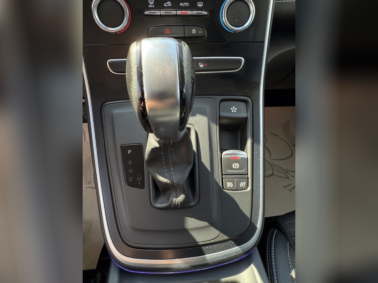 Renault Scenic Zen Blue dCi 150cv AUTOMATICO foto 28