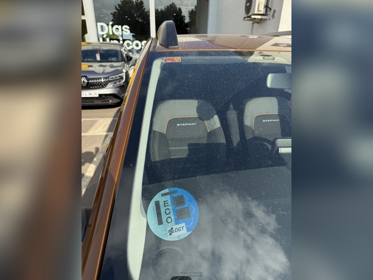 Dacia Sandero Comfort ECO GLP-GASOLINA- foto 8