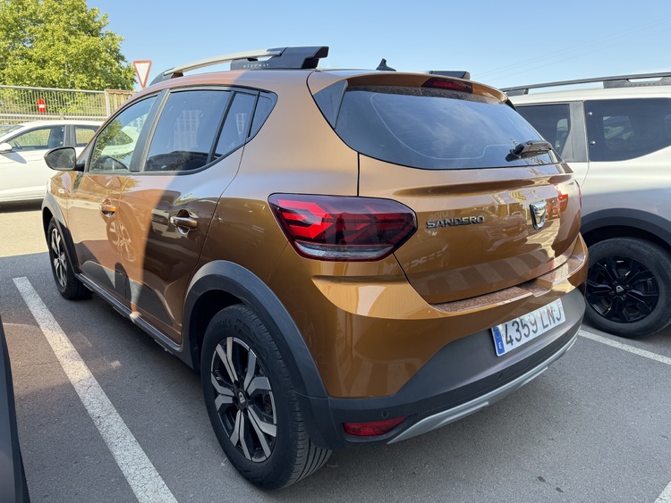 Dacia Sandero Comfort ECO GLP-GASOLINA- foto 4