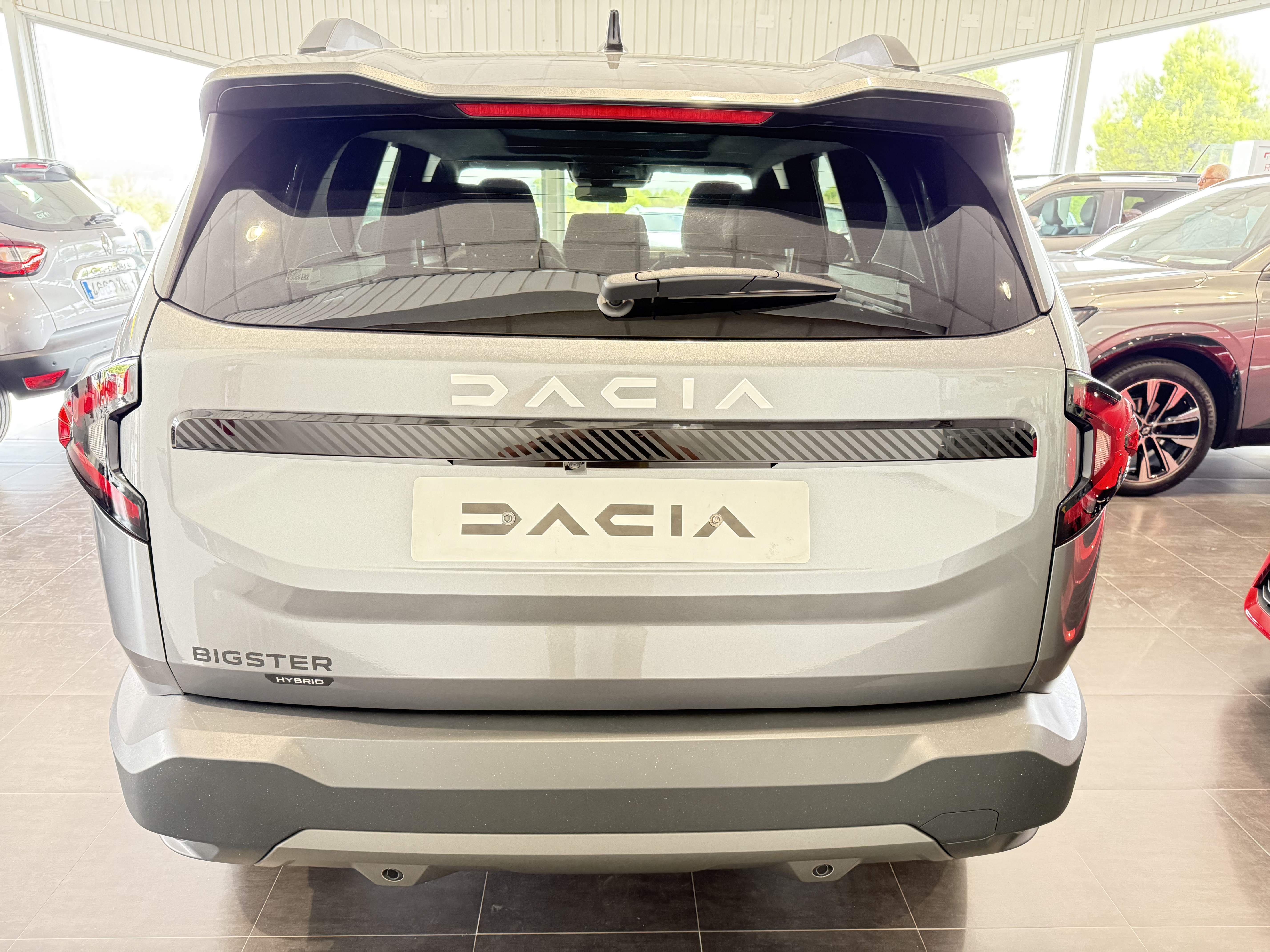 Dacia BIGSTER Journey HYBRID 4x2 foto 6