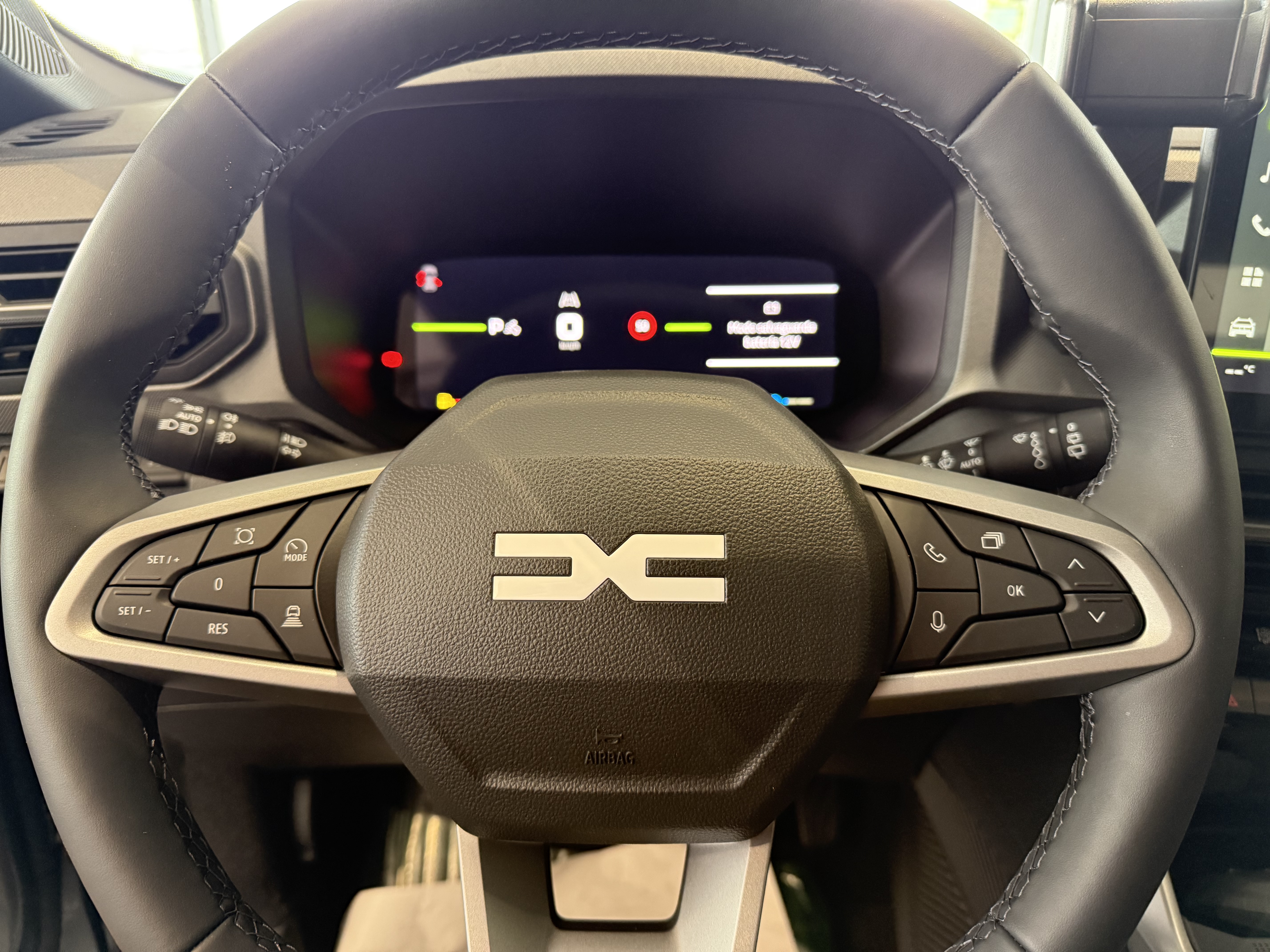 Dacia BIGSTER Journey HYBRID 4x2 foto 18