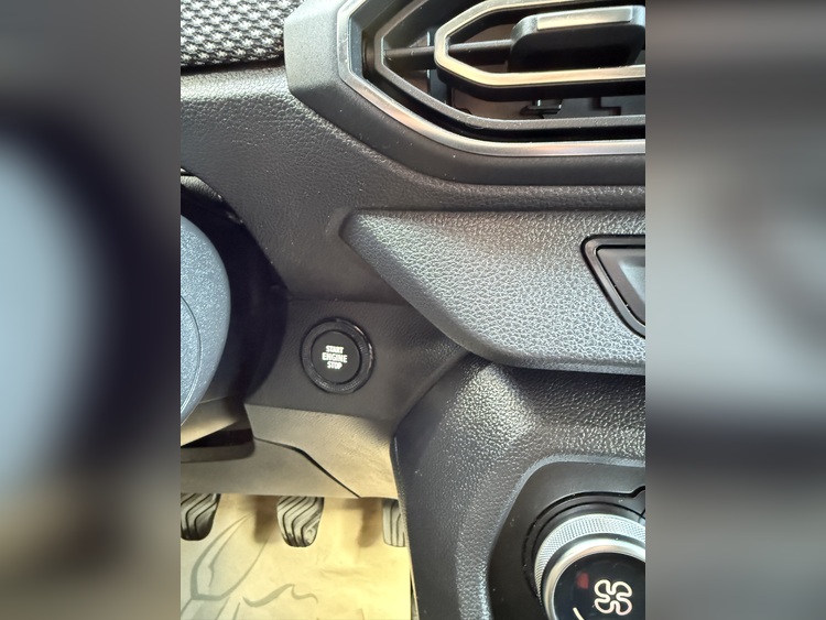 Dacia Jogger S.L Extreme TCe 7 plazas 110 cv. GASOLINA foto 25