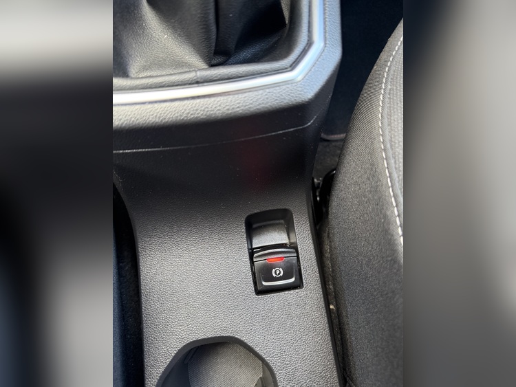 Dacia Jogger S.L Extreme TCe 7 plazas 110 cv. GASOLINA foto 30