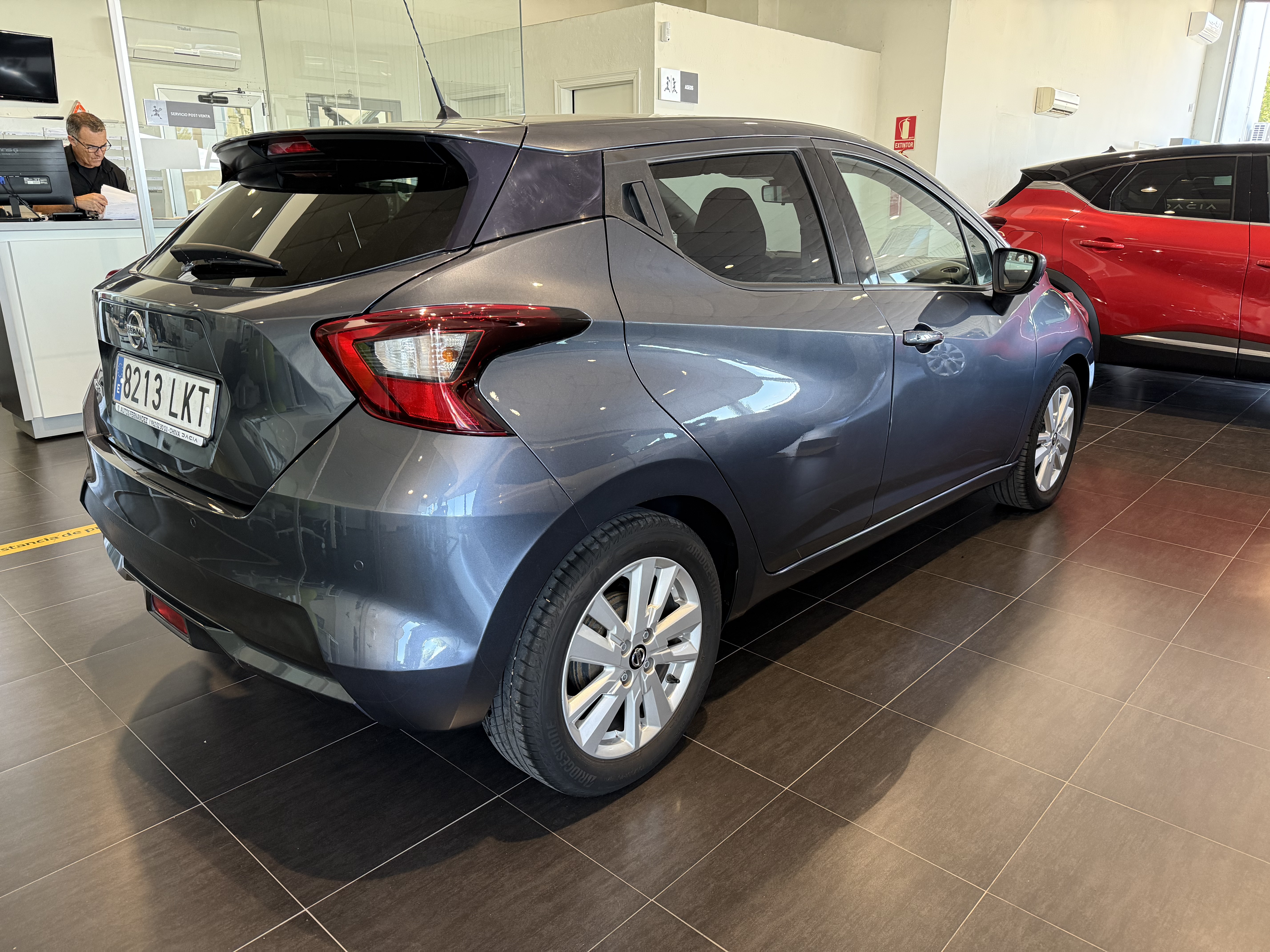 Nissan Micra IGT 92 CV E6DF Tekna miniatura 4