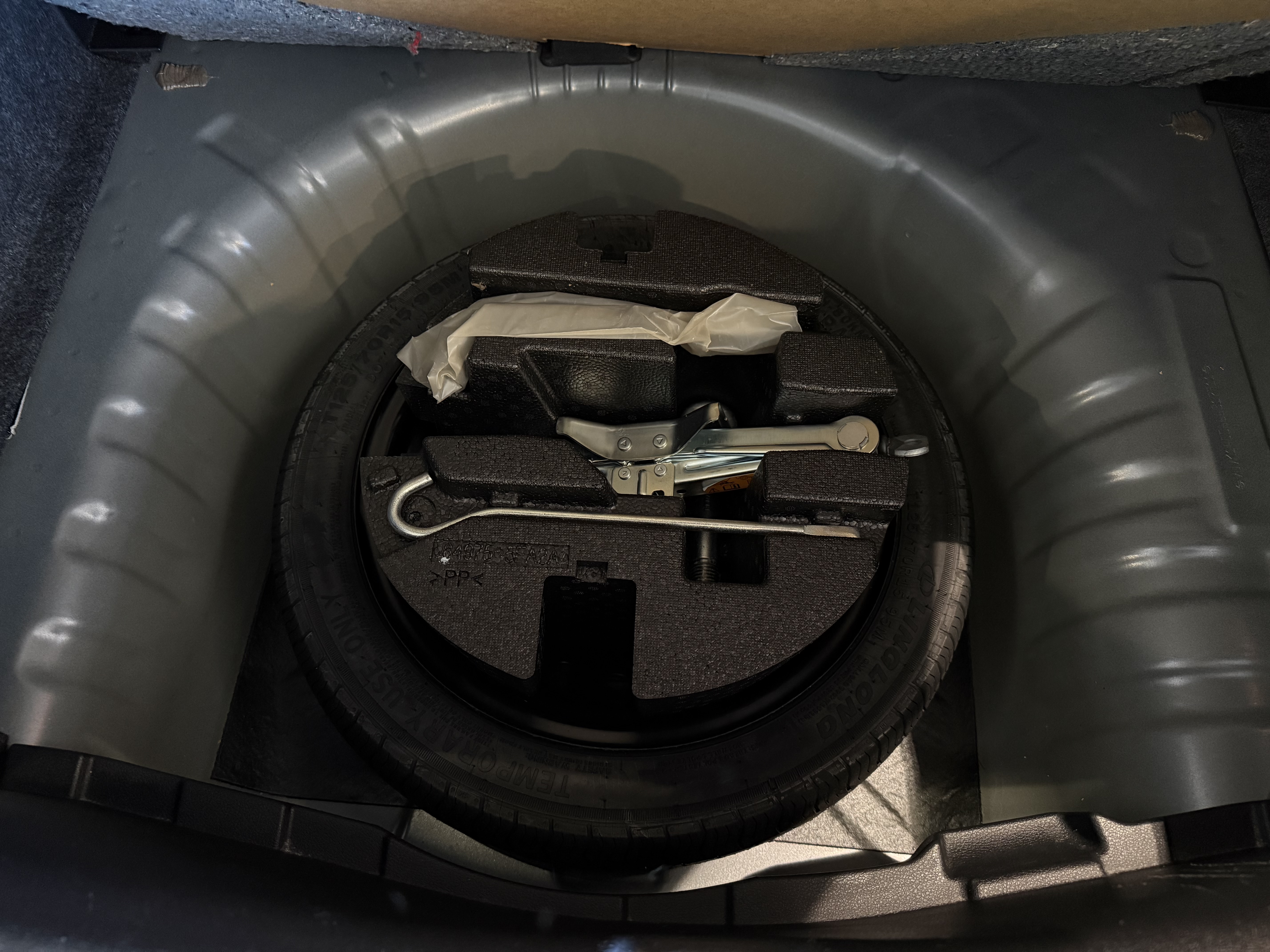 Nissan Micra IGT 92 CV E6DF Tekna miniatura 27