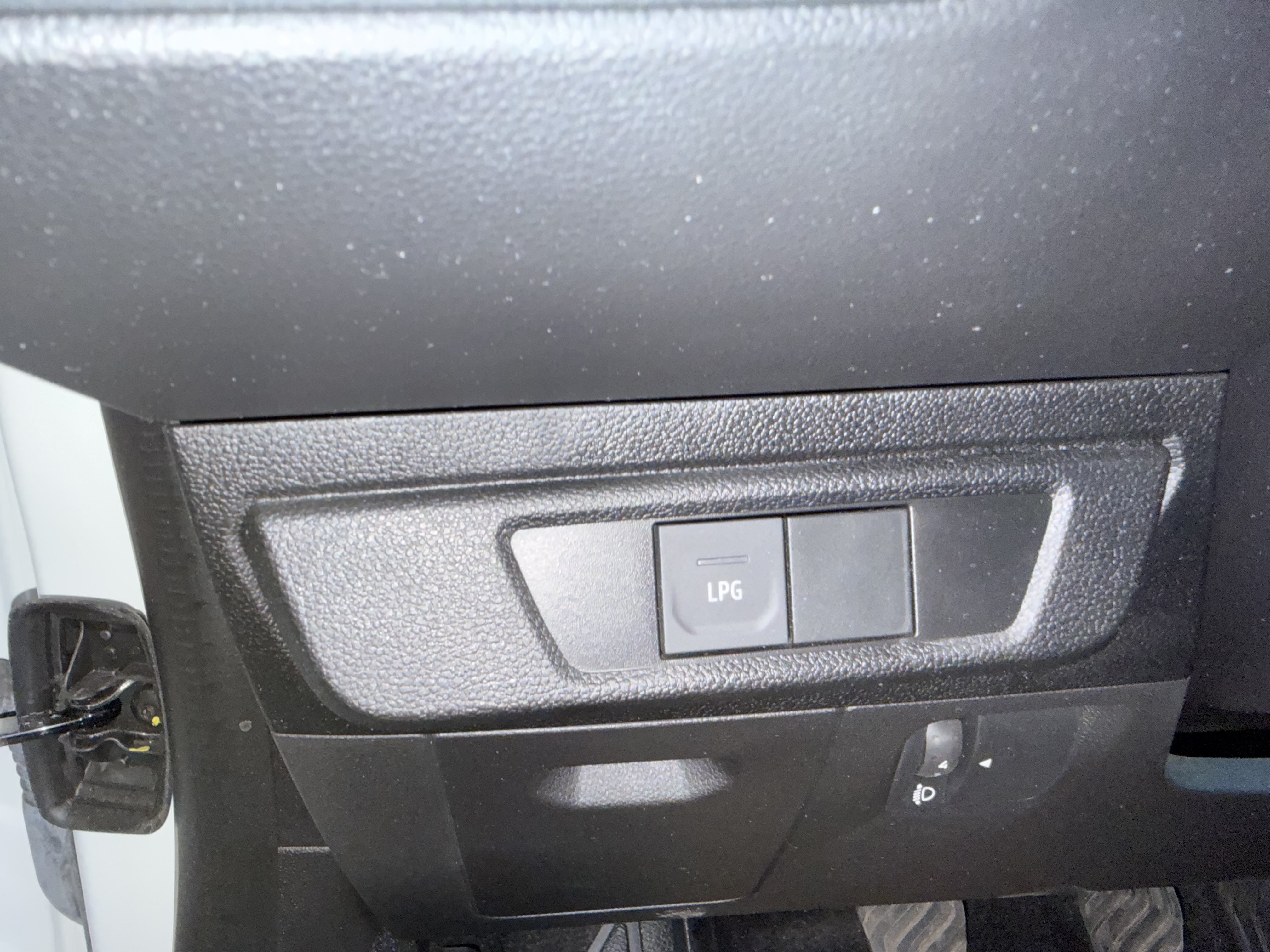 Dacia Sandero Comfort ECOG 100cv foto 14