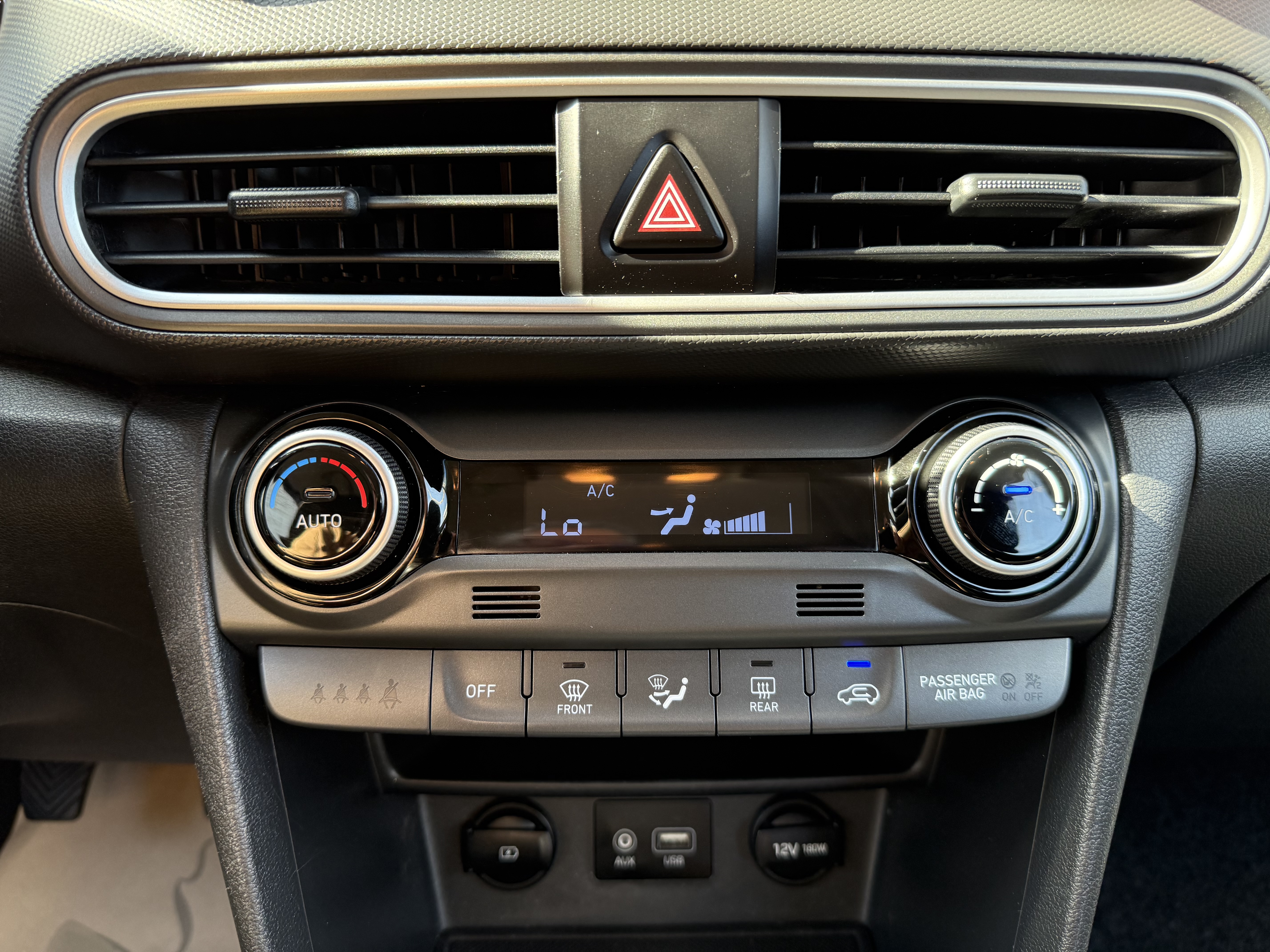 Hyundai Kona 1.0 TGDI 120cv. Klass 4X2 miniatura 24