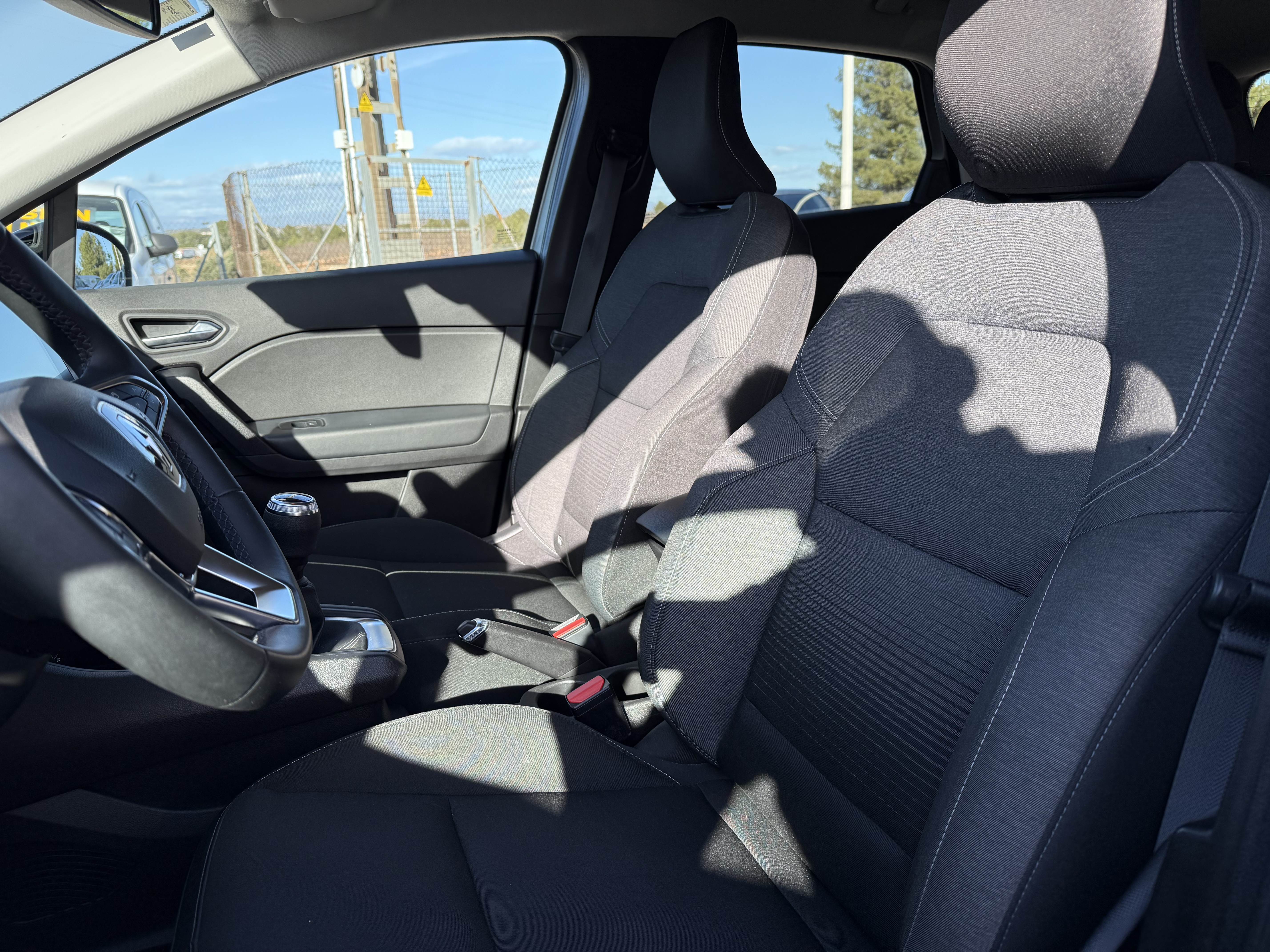 Renault Captur INTENS TCE 100cv. GASOLINA miniatura 12