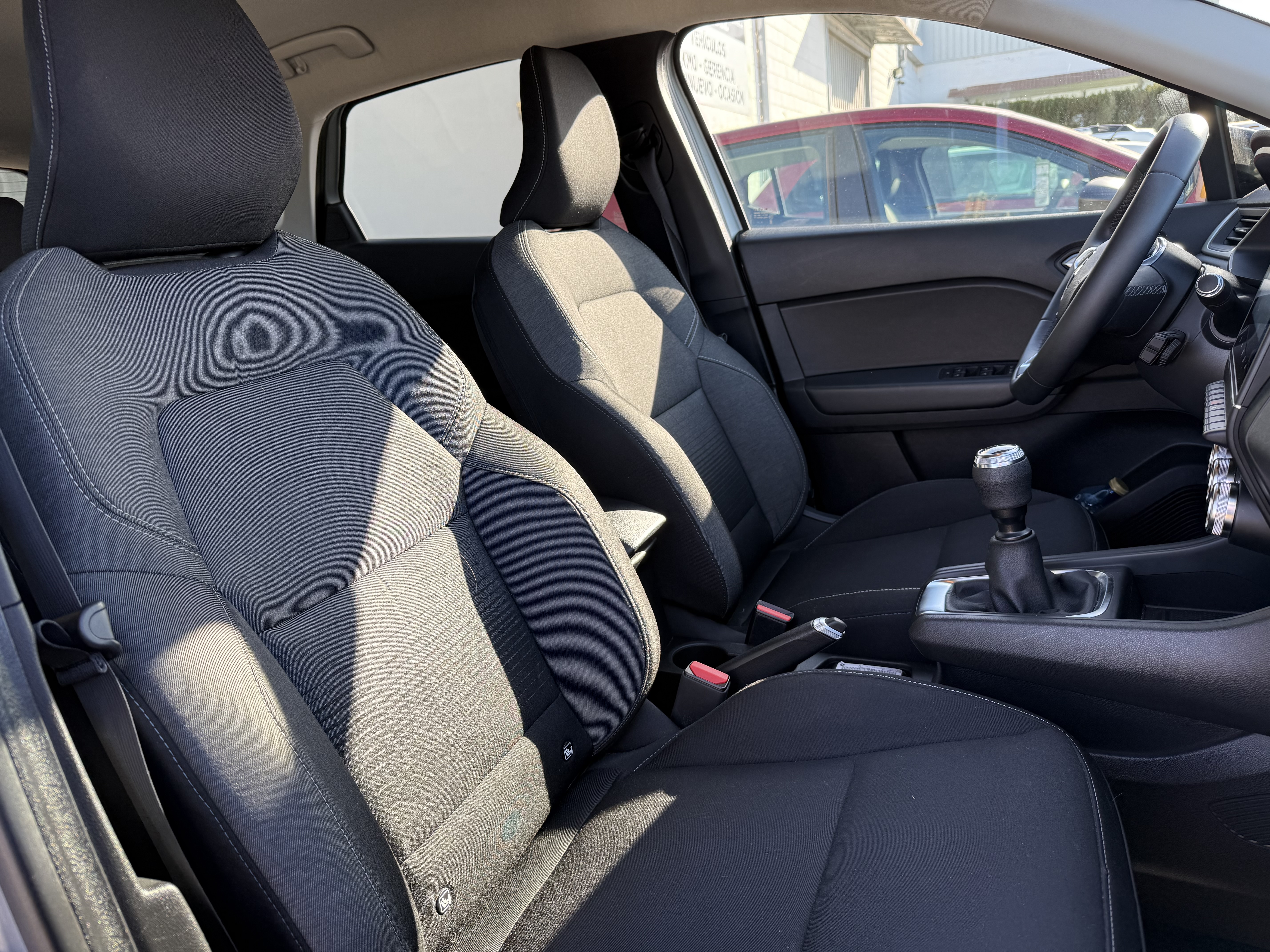 Renault Captur INTENS TCE 100cv. GASOLINA miniatura 17