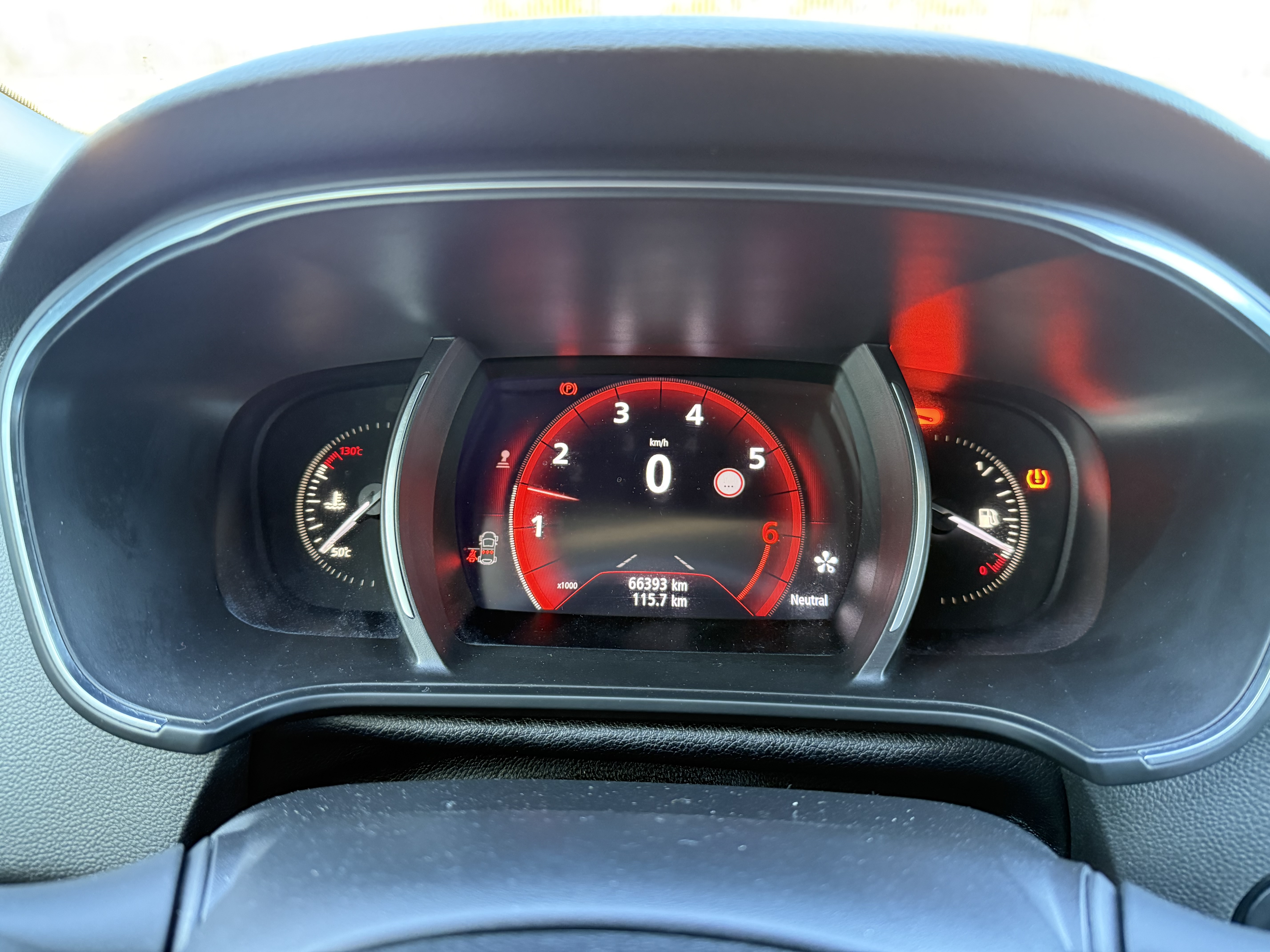 Renault Megane S.T. Zen TCe GPF 140cv miniatura 16