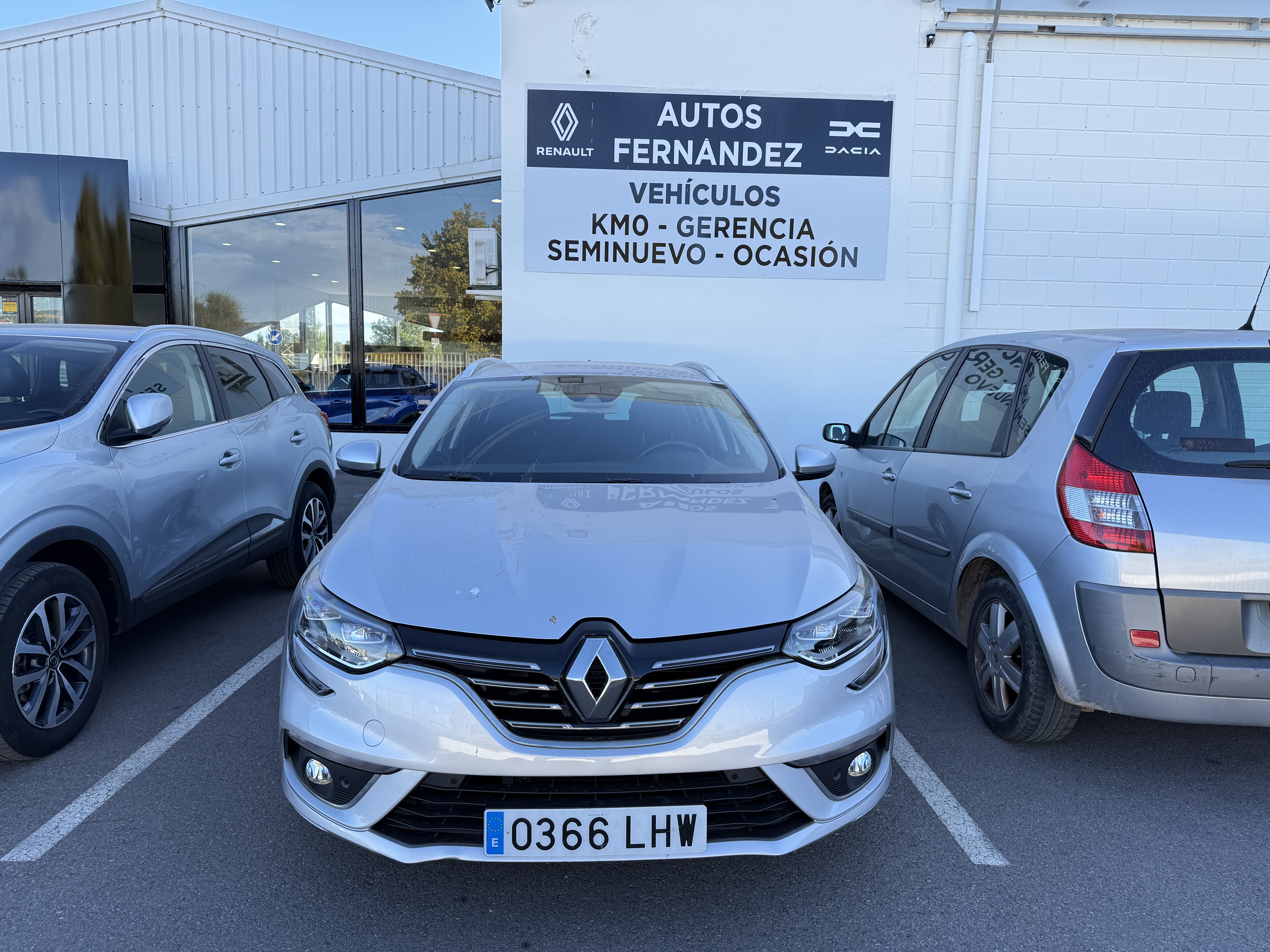 Renault Megane S.T. Zen TCe GPF 140cv foto 7