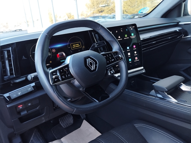 Renault Austral Techno ETech Full Hybrid 200cv. foto 28