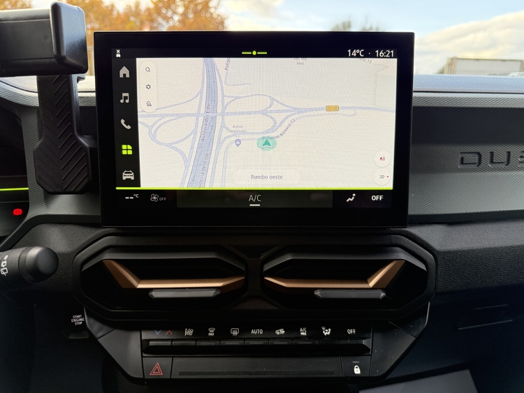 Dacia Duster Extreme TCE 48v 4X2 130cv. foto 32