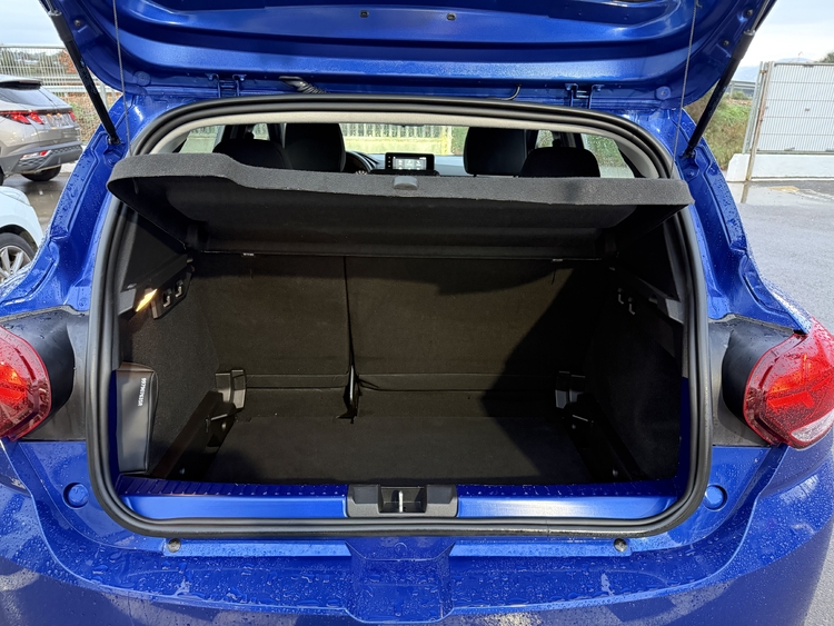 Dacia Sandero Stepway Extreme Go ECOG - 100cv. foto 9