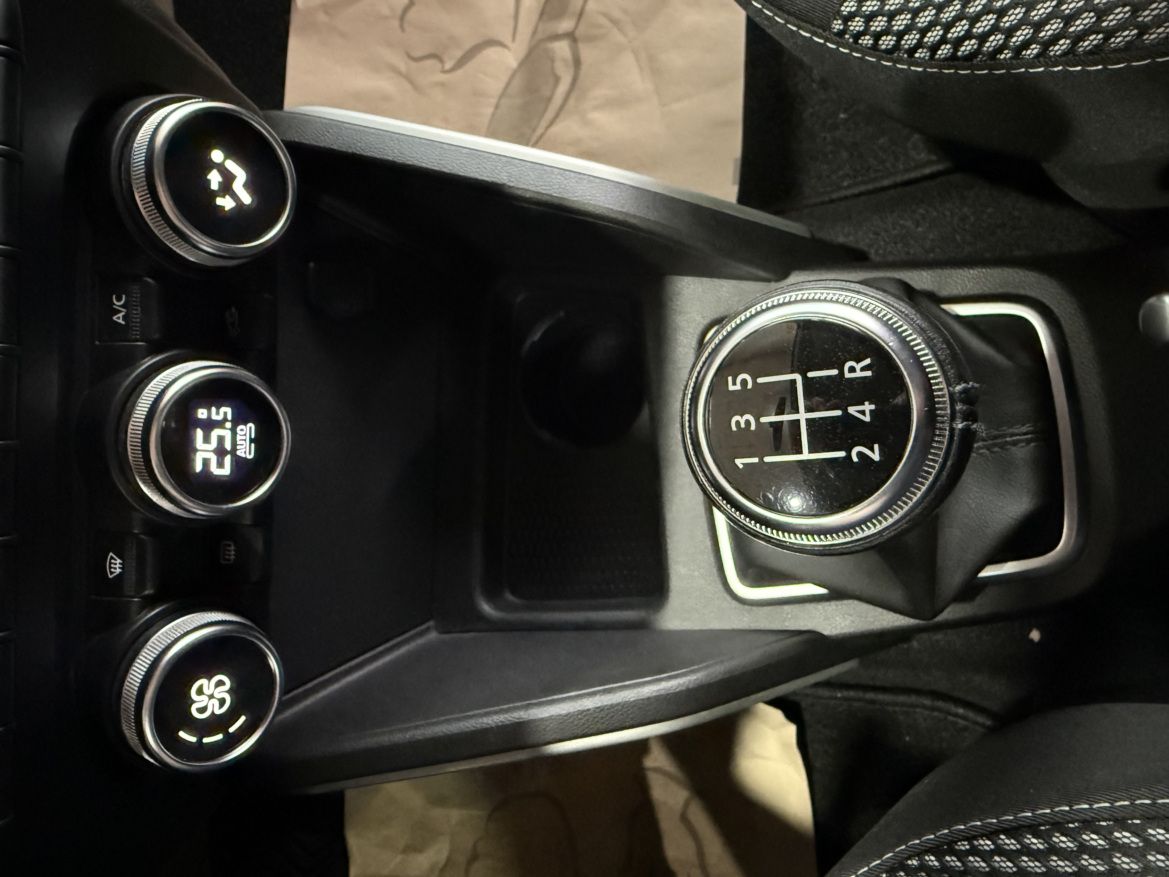 Dacia Duster Prestige TCE 74kW100CV GLP 4X2 miniatura 24