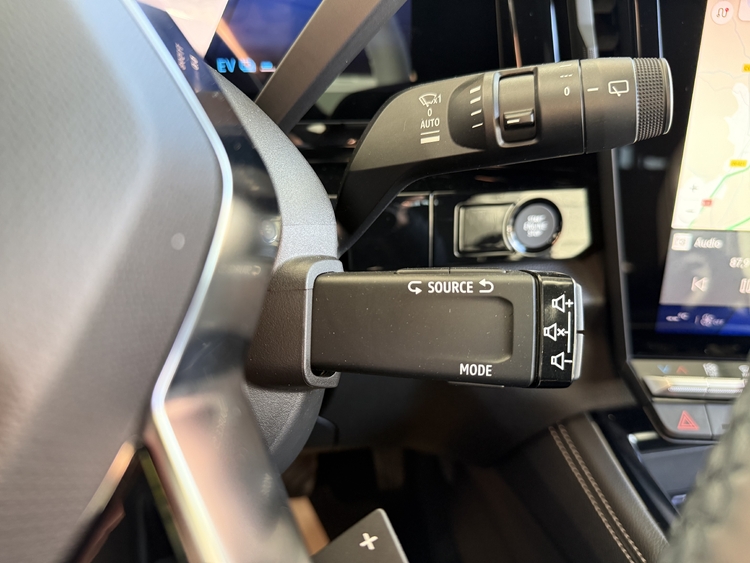 Renault Austral Techno ETech Full Hybrid 200cv. foto 29