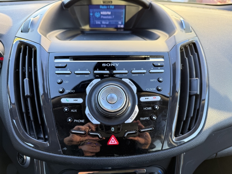 Ford Kuga 2.0 TDCi 140 4x2 Titanium foto 31