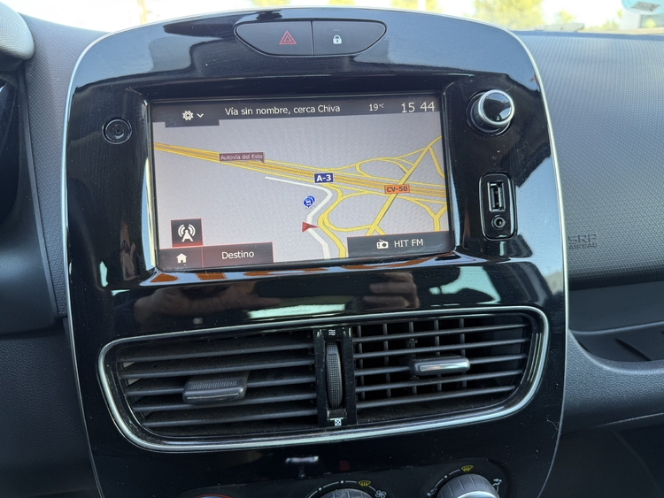 Renault Captur LIMITED TCE 90 CV. GASOLINA foto 27