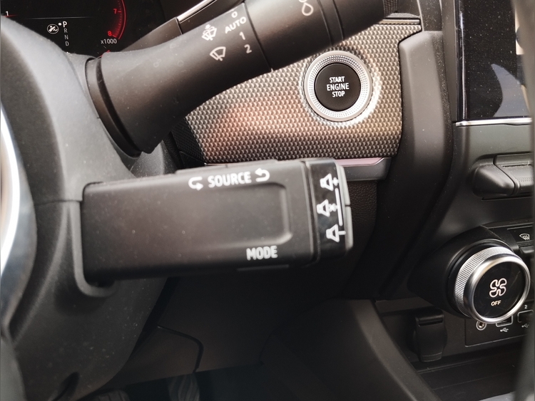 Renault Arkana Zen TCe 103kW140CV EDC mild hybrid foto 35