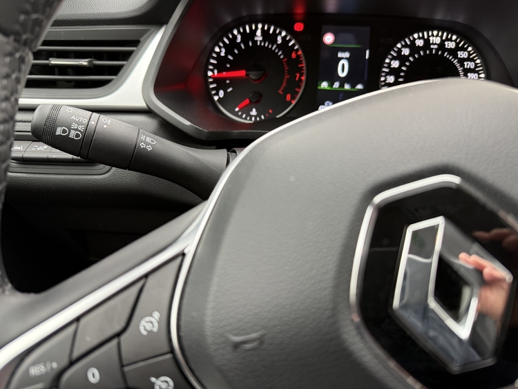 Renault Captur Equilibre TCe 90CV-GASOLINA- foto 21