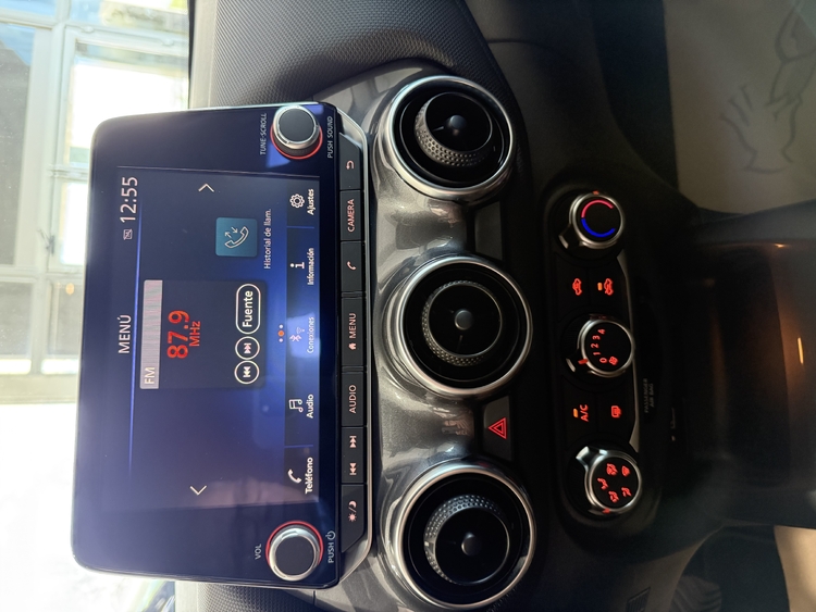 Nissan Juke DIGT 114 CV 6MT Acenta foto 23