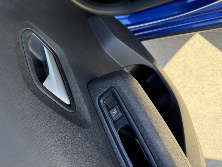 Dacia Sandero Stepway Expression ECOG - 100cv. foto 12