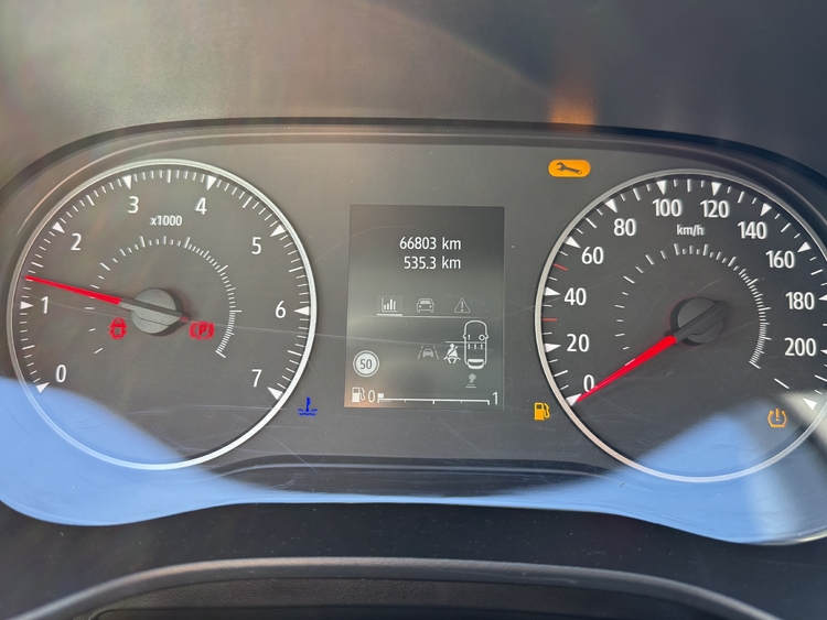 Dacia Sandero Stepway Expression ECOG - 100cv. foto 21