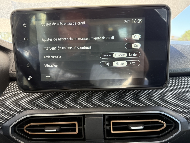 Dacia Sandero Stepway Expression ECOG - 100cv. foto 32