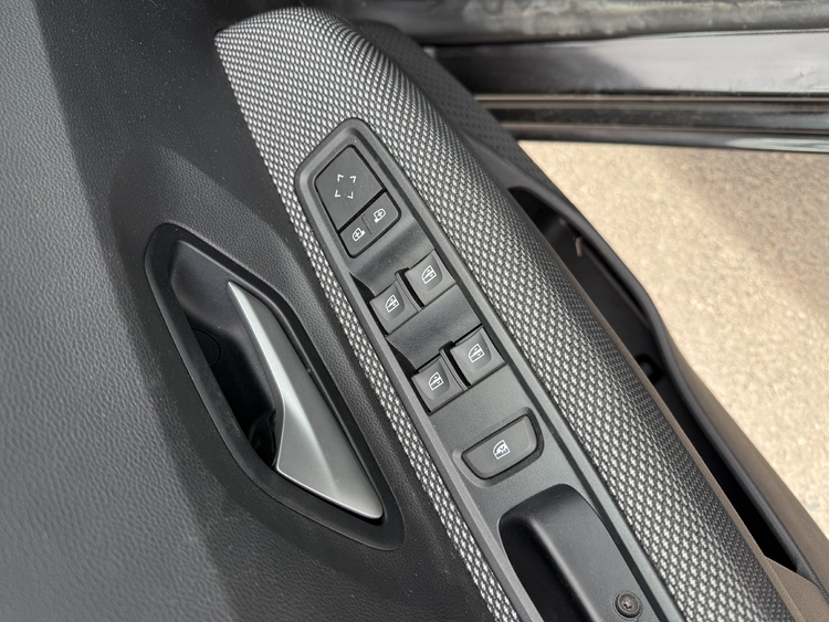 Dacia Sandero Expression ECOG 100cv. foto 12