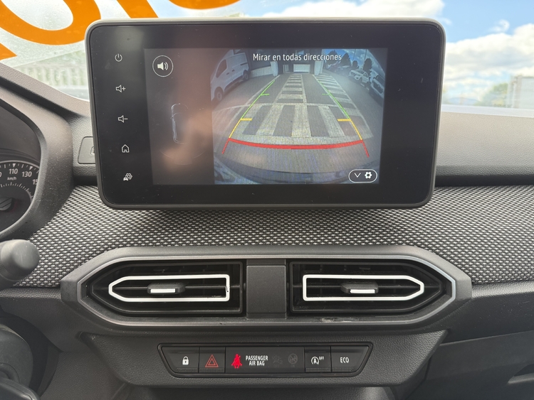 Dacia Sandero Expression ECOG 100cv. foto 24