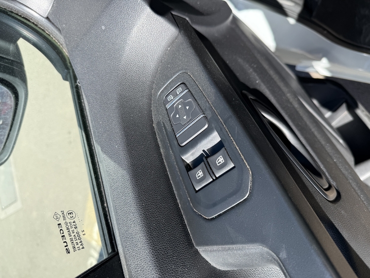 Renault Trafic Furgon L1H1 Blue dCi 130 CV foto 12