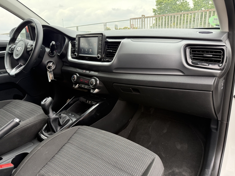 Kia Stonic 1.0 TGDi Drive 100cv. GASOLINA foto 16