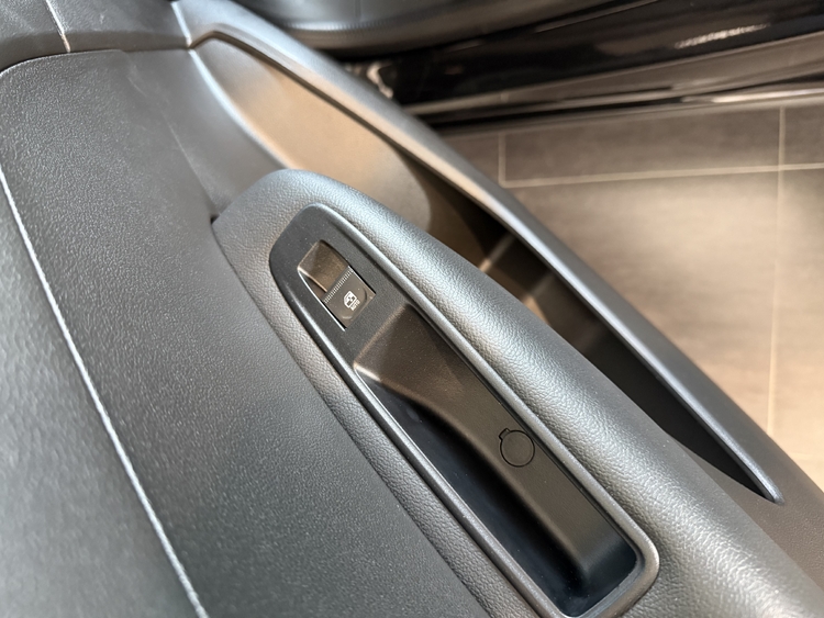 Renault Arkana ETech Engineered full hyb. 105kW145CV foto 15