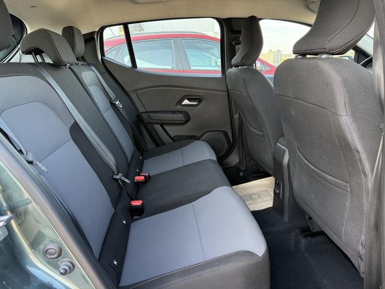 Dacia Sandero Stepway Extreme Go ECOG 100cv. foto 20