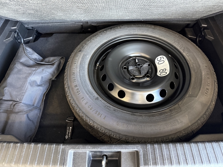 Renault Captur Zen ETECH Hibrido 145 cv. foto 11