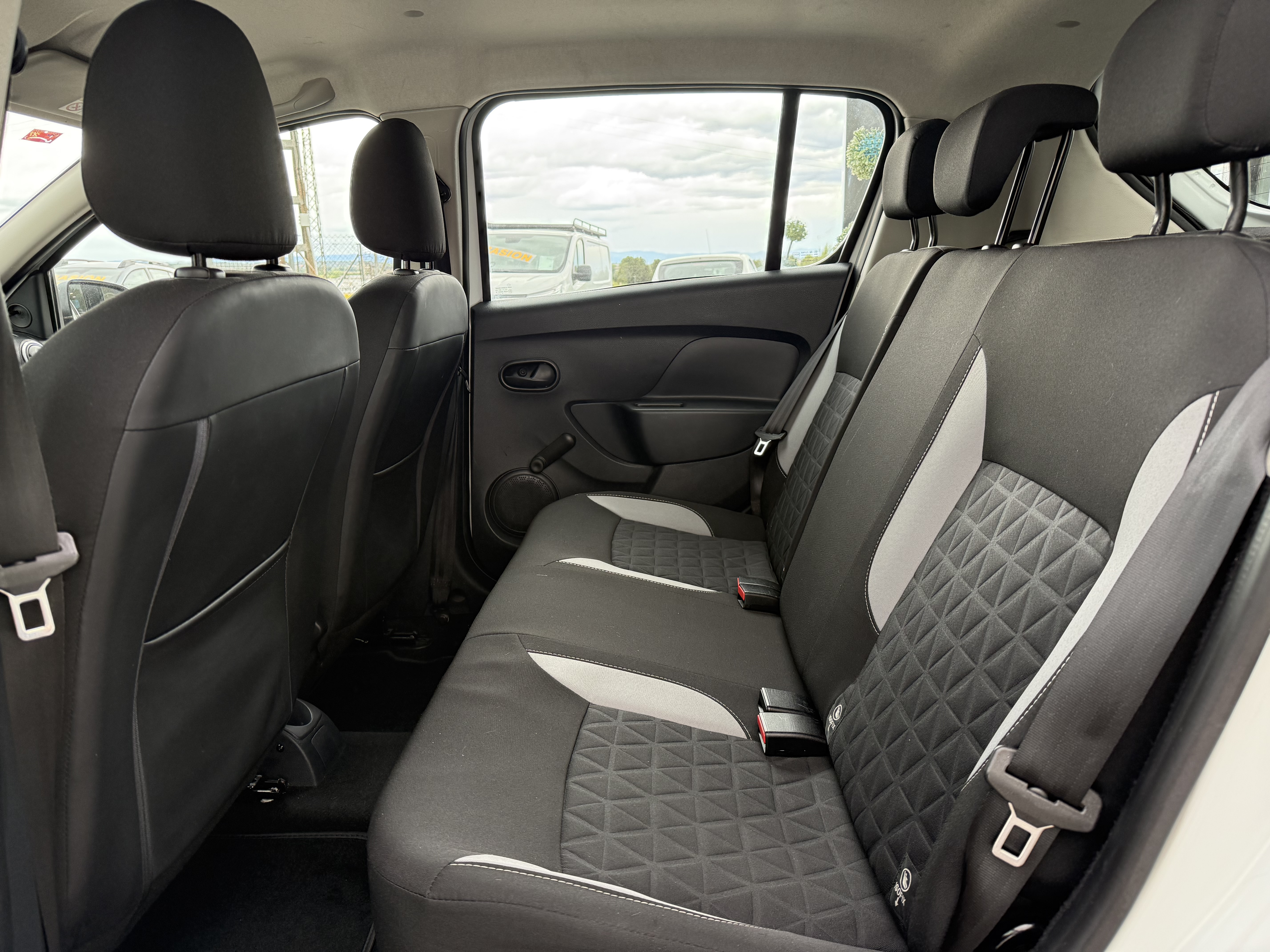 Dacia Sandero Stepway TCE 90cv GASOLINA miniatura 11