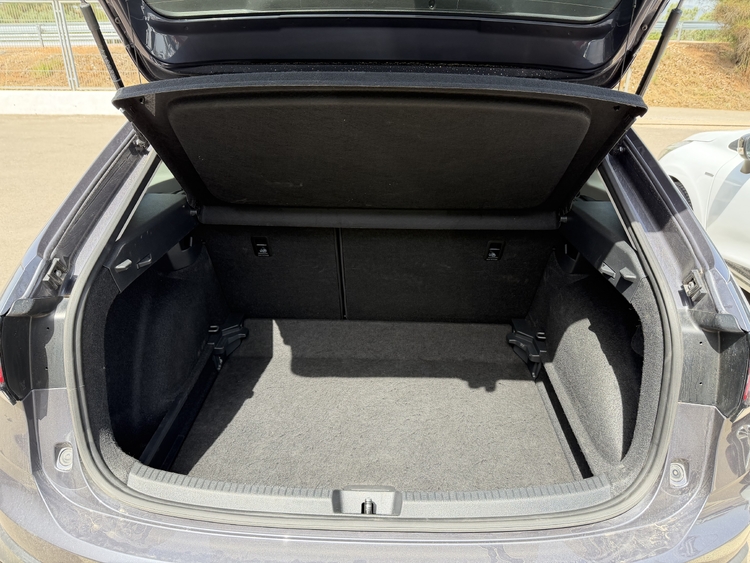 Volkswagen TAIGO TSI -115 CV. foto 10