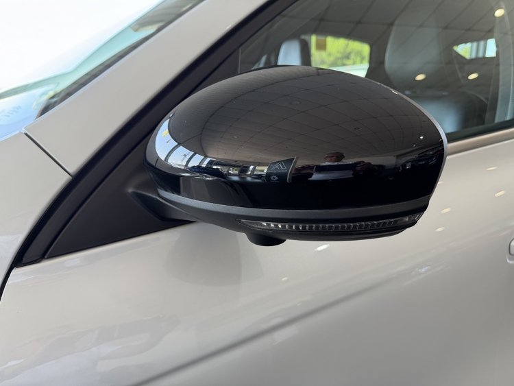 Renault Arkana Techno TCe 103kW140CV EDC mild hybrid foto 43