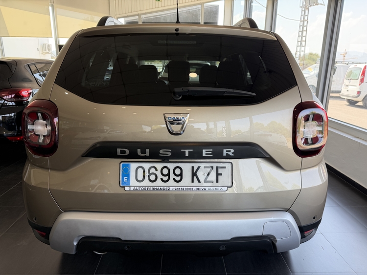 Dacia Duster Prestige TCE 4X2 GPF - 140 cv. GASOLINA foto 8
