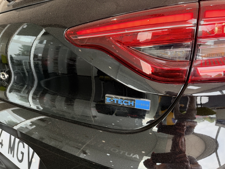 Renault Clio Techno ETech Hibrido 145cv. foto 30