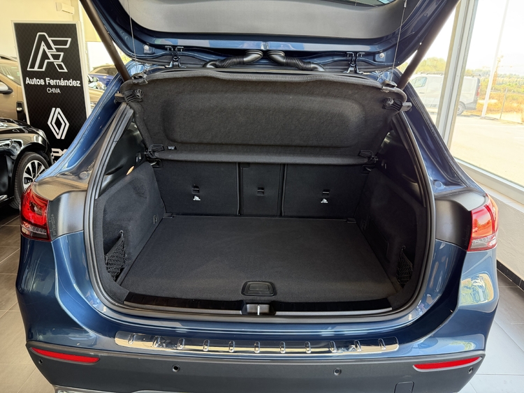 Mercedes Benz GLA 180 PROGRESIVE 136 cv. GASOLINA foto 9