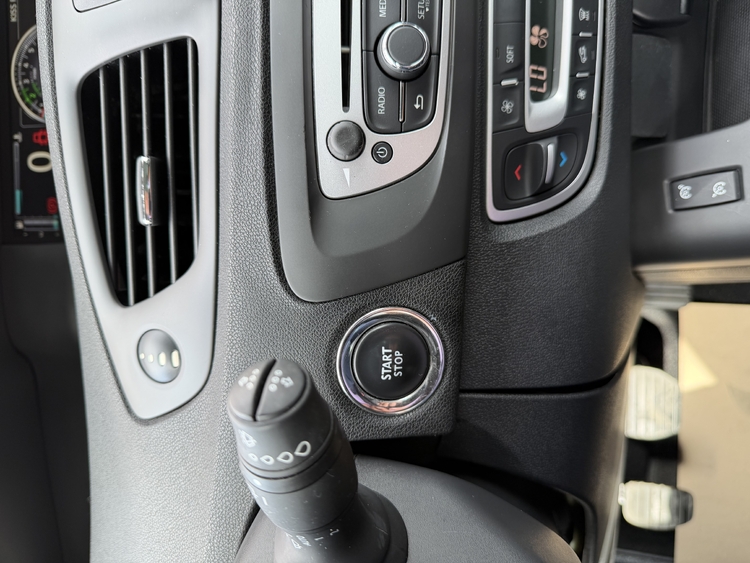 Renault Scenic LIMITED Energy Tce 115 - GASOLINA - foto 29